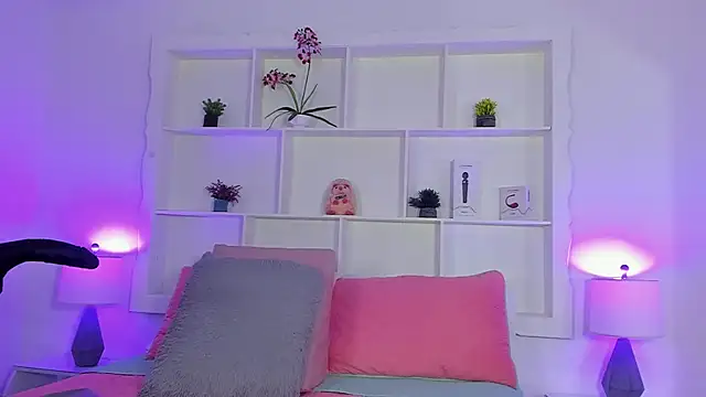 Jenifer Diaz online show from 04.23.26