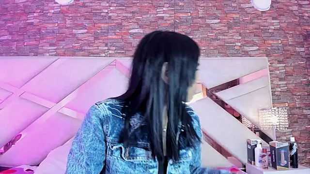 sophie pariss online show from 11.05.25