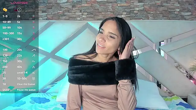 sophie pariss online show from 03.18.26