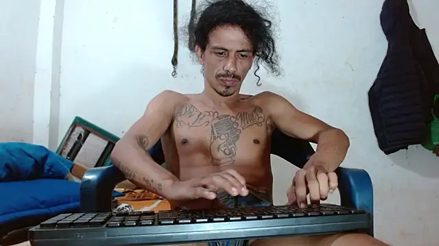 damian bottom bigcock online show from 05.23.26