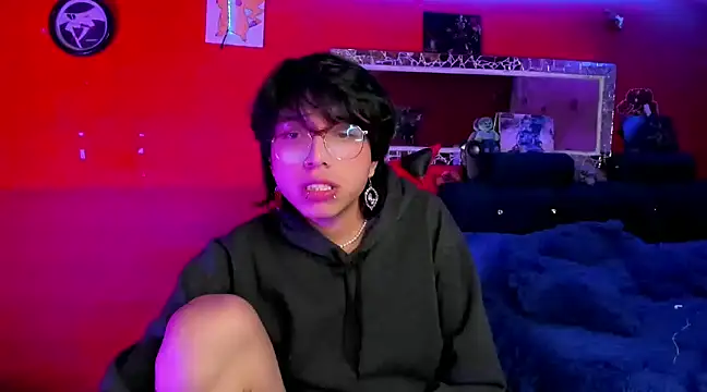 AnggelONfiree online show from 12.18.24