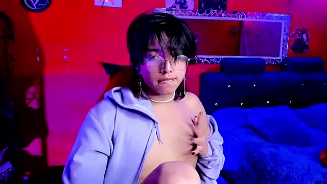 AnggelONfiree online show from 01.23.25