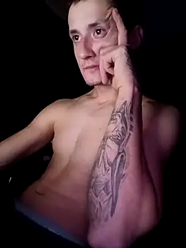 Snapshot of Filaxs2323 chatting on 04.12.26 Filaxs2323 online show from 04.12.26