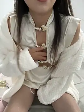 Snapshot of moneymaker_taipei chatting on 12.14.24 moneymaker taipei online show from 12.14.24