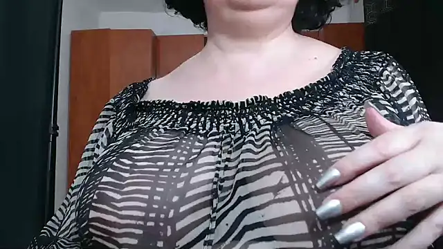  MissJ  online show from 01.09.25