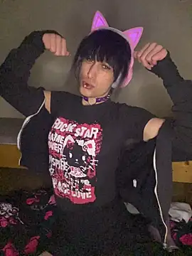 egirl711 online show from 01.10.26