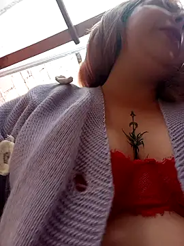 madelaine- online show from 04.07.26