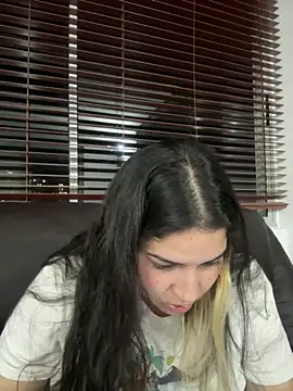 Snapshot of valentina_jonnes1 chatting on 01.23.25 valentina jonnes1 online show from 01.23.25