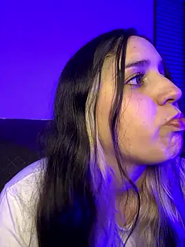 Snapshot of valentina_jonnes1 chatting on 01.11.26 valentina jonnes1 online show from 01.11.26