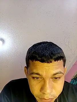 brattcumhot  online show from 09.14.25
