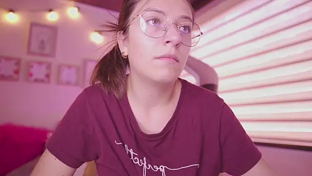 milly kenner online show from 04.09.26