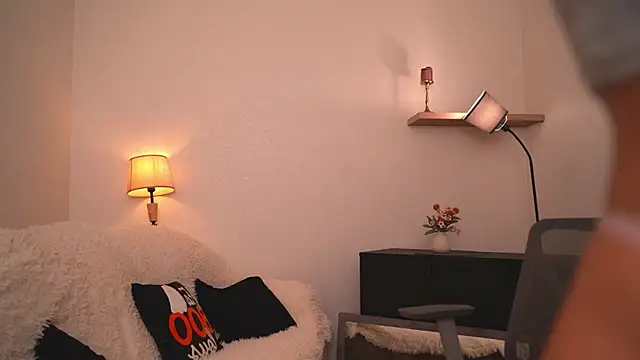 Snapshot of AudreyBarren chatting on 10.25.25 AudreyBarren online show from 10.25.25