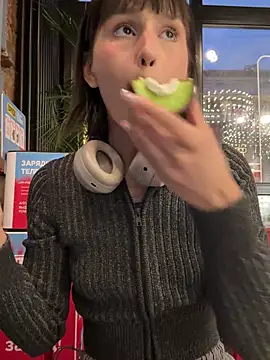 bigbabykiki online show from 01.14.25