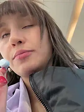 bigbabykiki online show from 02.12.25