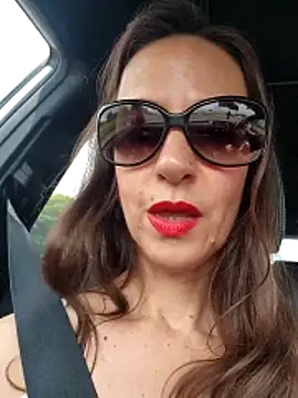 Snapshot of Branquinhasexy chatting on 12.19.25 Branquinhasexy online show from 12.19.25