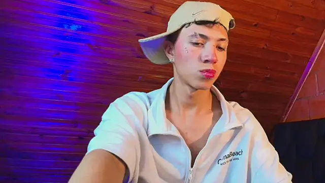 Justyn Ross online show from 11.23.25