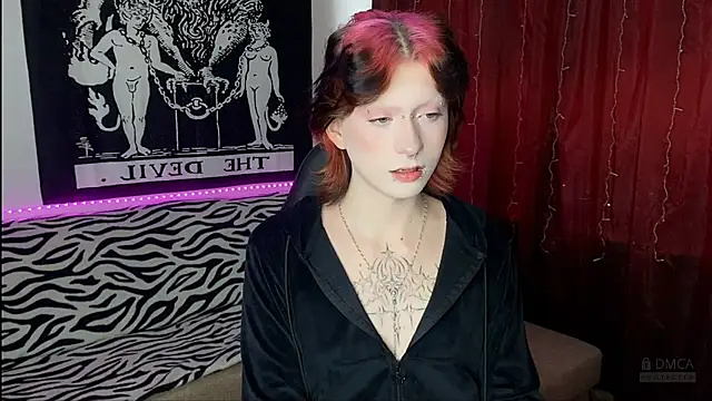 Vailyreb  online show from 02.22.25