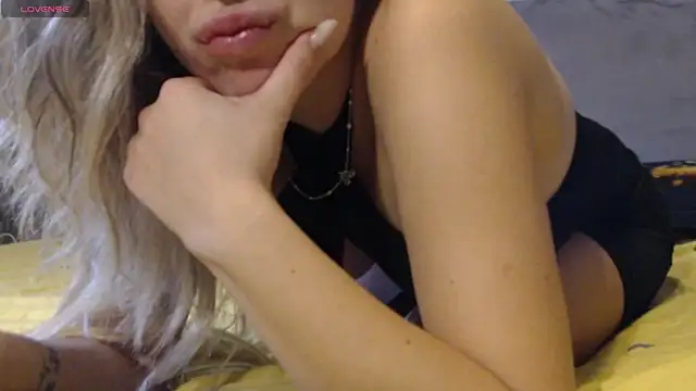 sweetlolly30 online show from 11.06.25