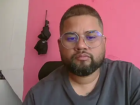 Snapshot of GABRIELGARCIA1313 chatting on 01.18.26 GABRIELGARCIA1313 online show from 01.18.26