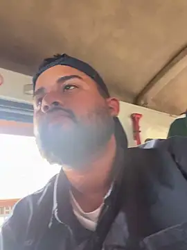 Snapshot of GABRIELGARCIA1313 chatting on 02.02.26 GABRIELGARCIA1313 online show from 02.02.26