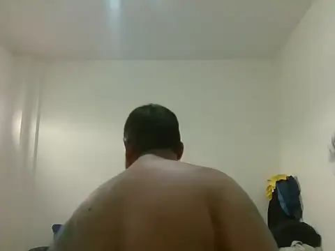 Snapshot of GABRIELGARCIA1313 chatting on 02.16.26 GABRIELGARCIA1313 online show from 02.16.26