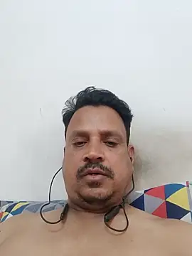 Snapshot of Raj1043 chatting on 02.18.25 Raj1043 online show from 02.18.25