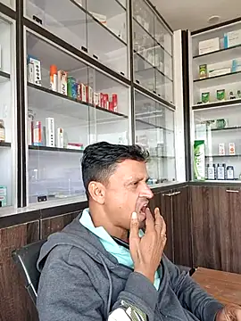 Raj1043 online show from 11.26.25