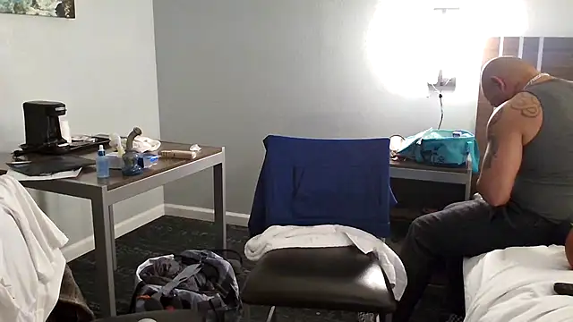 EatMyCake831 online show from 02.09.25