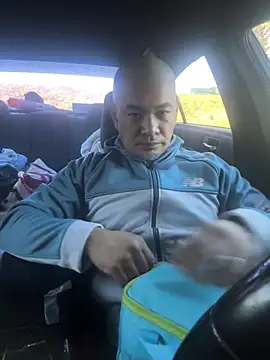 EatMyCake831 online show from 01.12.26