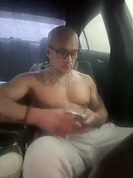 EatMyCake831 online show from 02.16.26