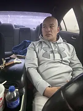 EatMyCake831 online show from 04.14.26