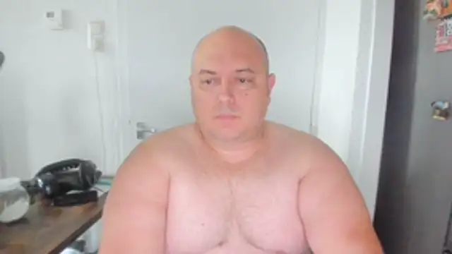 BigromeoXX online show from 11.14.25