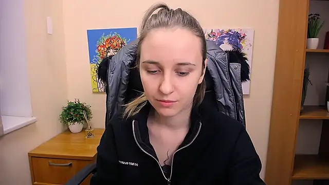  Nicole new online show from 02.24.25