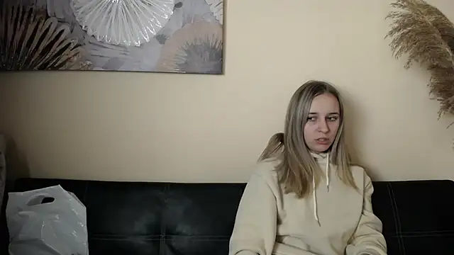  Nicole new online show from 11.07.25