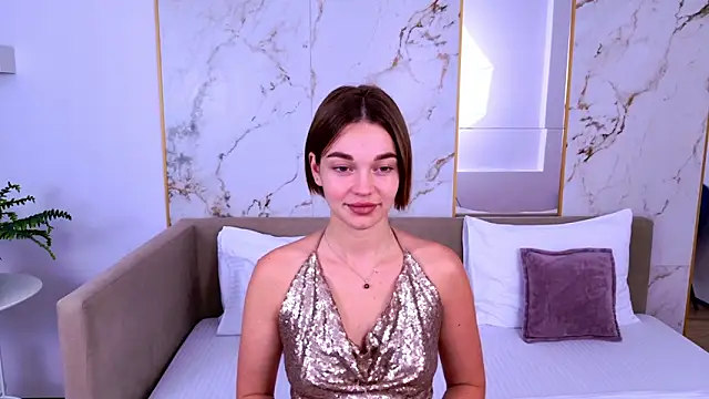 Snapshot of DanaLoved chatting on 02.06.25 DanaLoved online show from 02.06.25