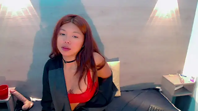 Isalombardi online show from 02.17.25