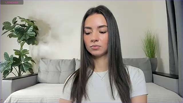 Snapshot of NicoleLuv chatting on 01.29.25 NicoleLuv online show from 01.29.25