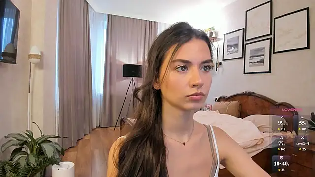 Snapshot of NicoleLuv chatting on 06.28.26 NicoleLuv online show from 06.28.26