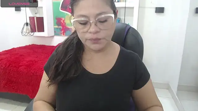 Snapshot of sexy_lady_0 chatting on 10.15.25 sexy lady 0 online show from 10.15.25