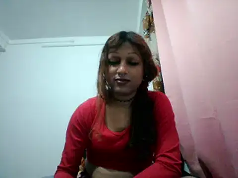 Snapshot of MmmMonikaBabie chatting on 05.14.26 MmmMonikaBabie online show from 05.14.26