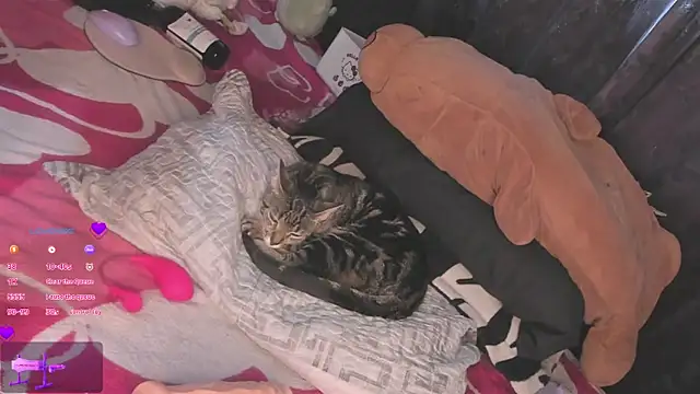 MiaGoth  online show from 09.13.25