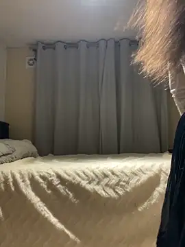 Snapshot of mystik_a chatting on 11.29.25 mystik a online show from 11.29.25