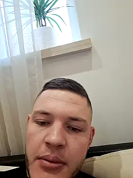 Yourbadboy69rrr online show from 12.01.25