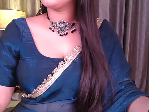 Sexy Myra18 online show from 10.10.25