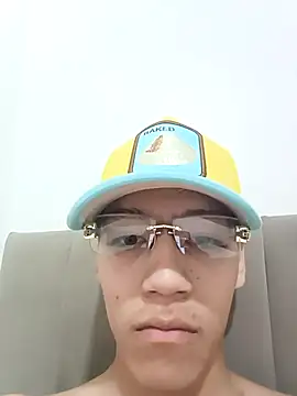 Snapshot of CRYBYT9 chatting on 09.27.25 CRYBYT9 online show from 09.27.25