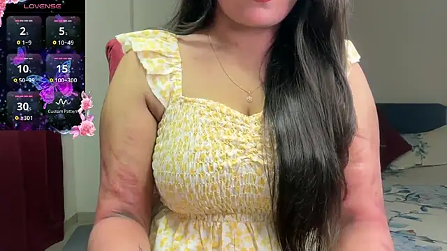 Snapshot of nandini_7 chatting on 10.12.25 nandini 7 online show from 10.12.25