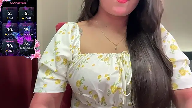 Snapshot of nandini_7 chatting on 11.18.25 nandini 7 online show from 11.18.25