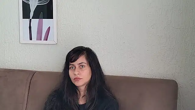 Snapshot of Blue_butterfly chatting on 02.01.25 Blue butterfly online show from 02.01.25