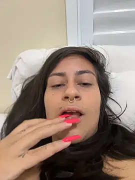 Snapshot of Blue_butterfly chatting on 11.24.25 Blue butterfly online show from 11.24.25