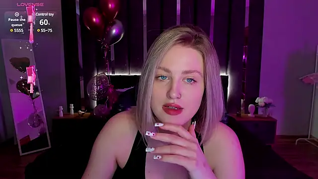  Sarah Soul  online show from 03.12.25